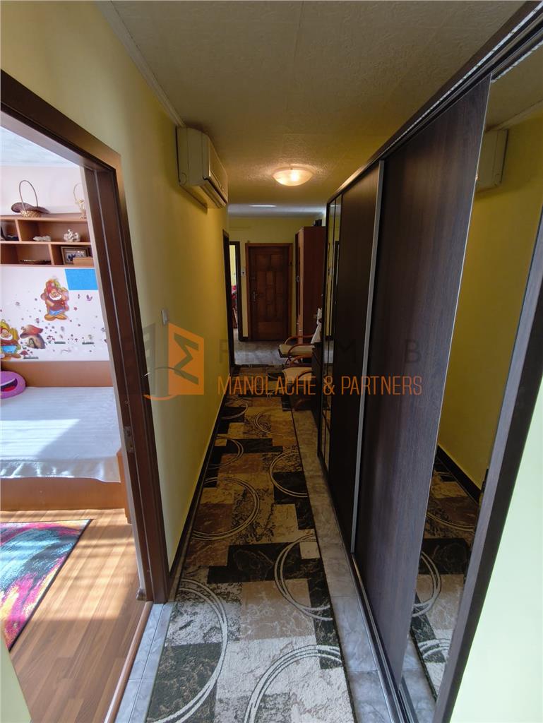 Apartament 3 camere cf 1 decomandat zona Unirii Sud-Viitorului