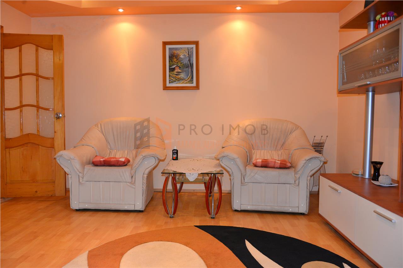 Apartament 3 camere cf 1 decomandat zona 1 Decembrie 1918