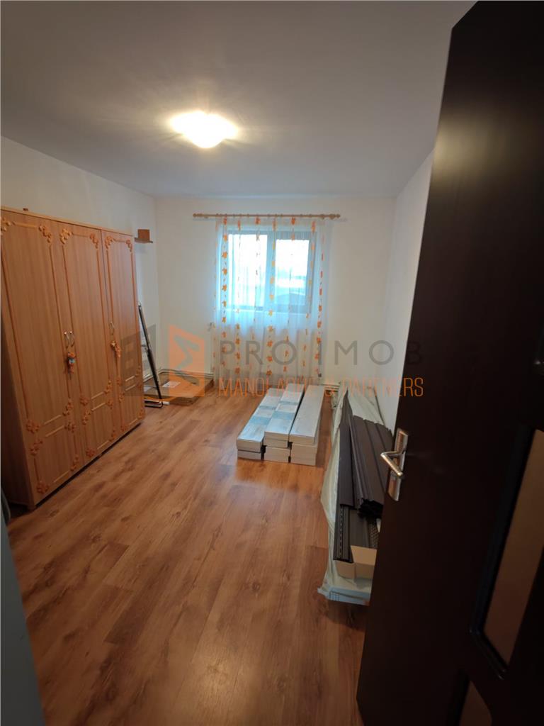 Casa tip parter zona Sapoca