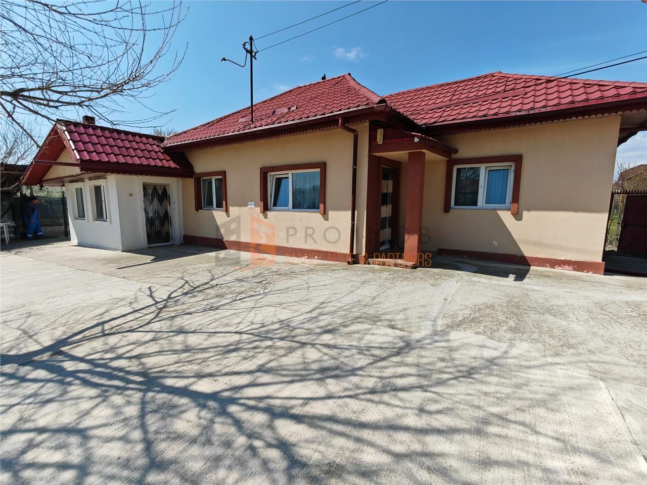 Casa tip parter zona Candesti