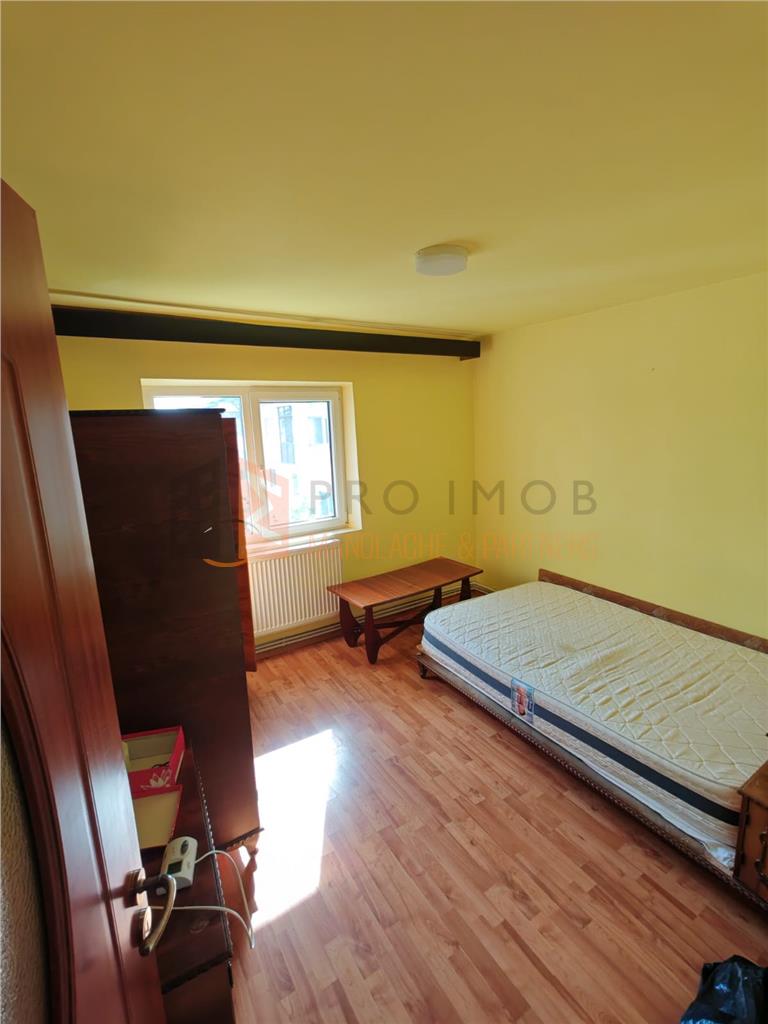 Apartament 3 camere cf 1 decomandat zona Unirii-Centru