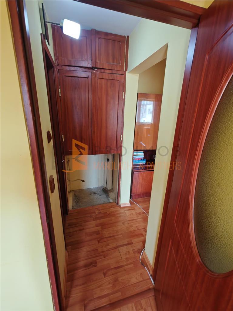 Apartament 3 camere cf 1 decomandat zona Unirii-Centru