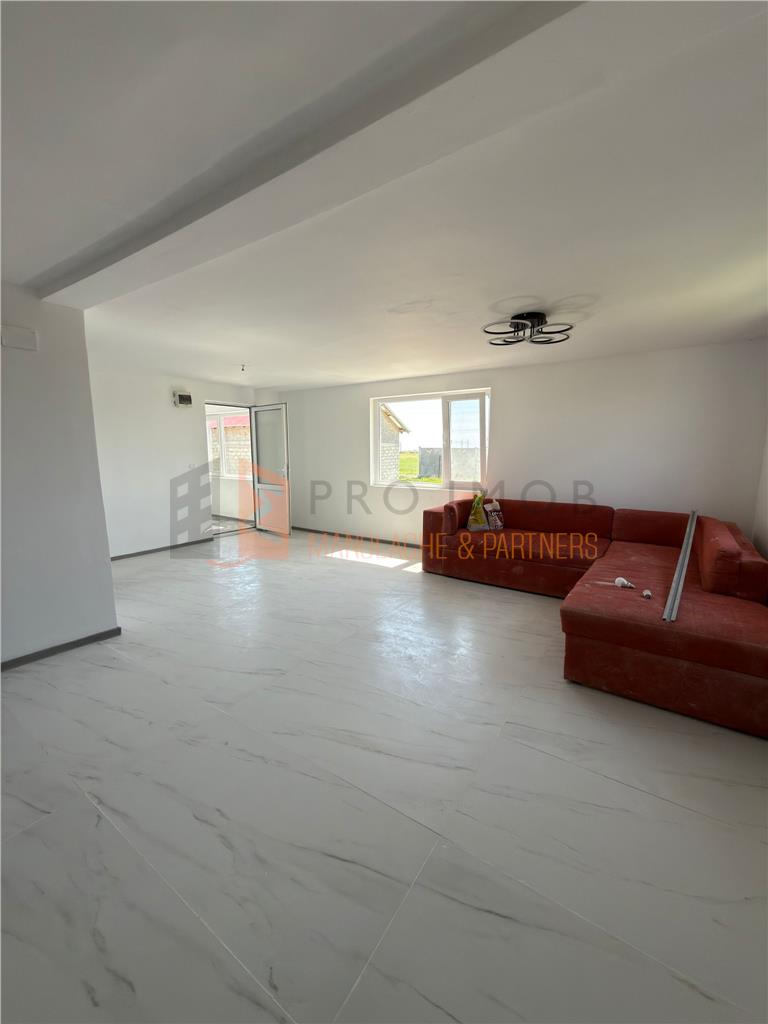 Casa tip parter zona Galbinasi