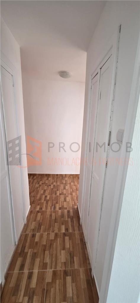 Apartament 2 camere cf 2 semidecomandat zona Crang