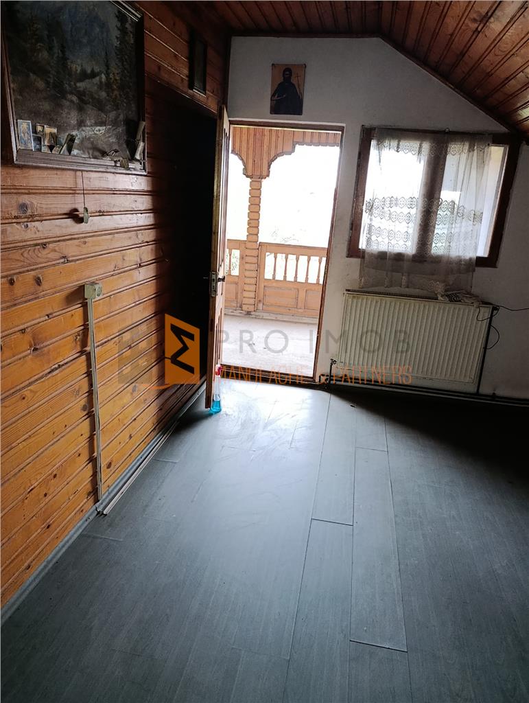Casa tip P+M zona Spataru