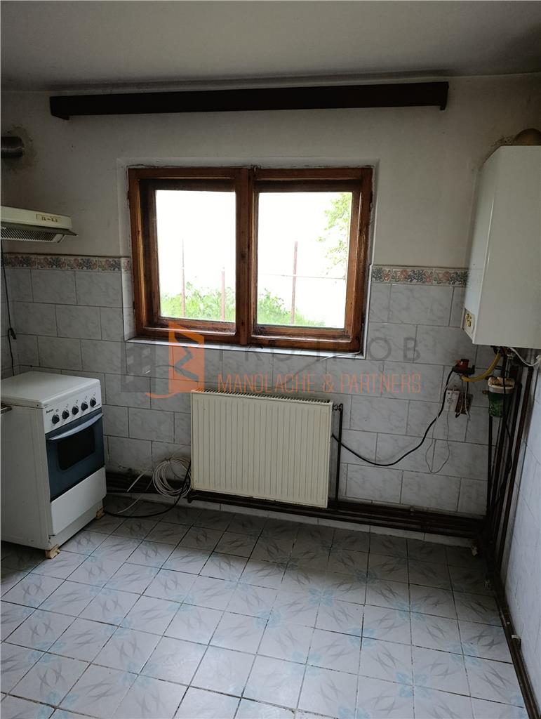 Casa tip P+M zona Spataru