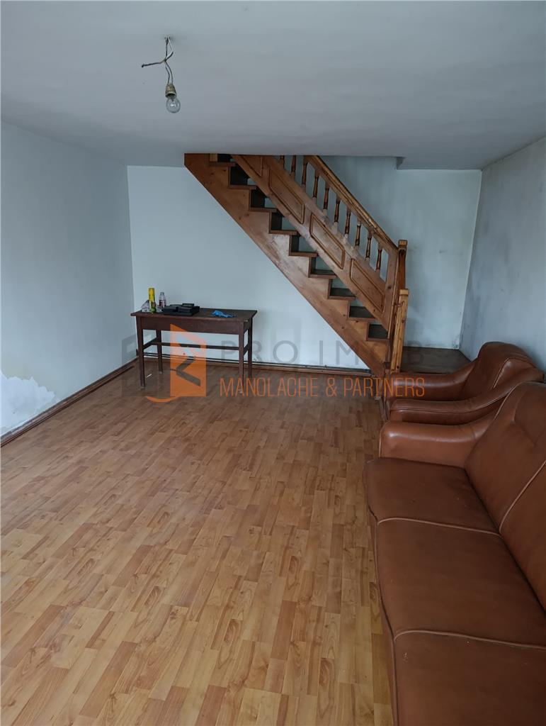 Casa tip P+M zona Spataru