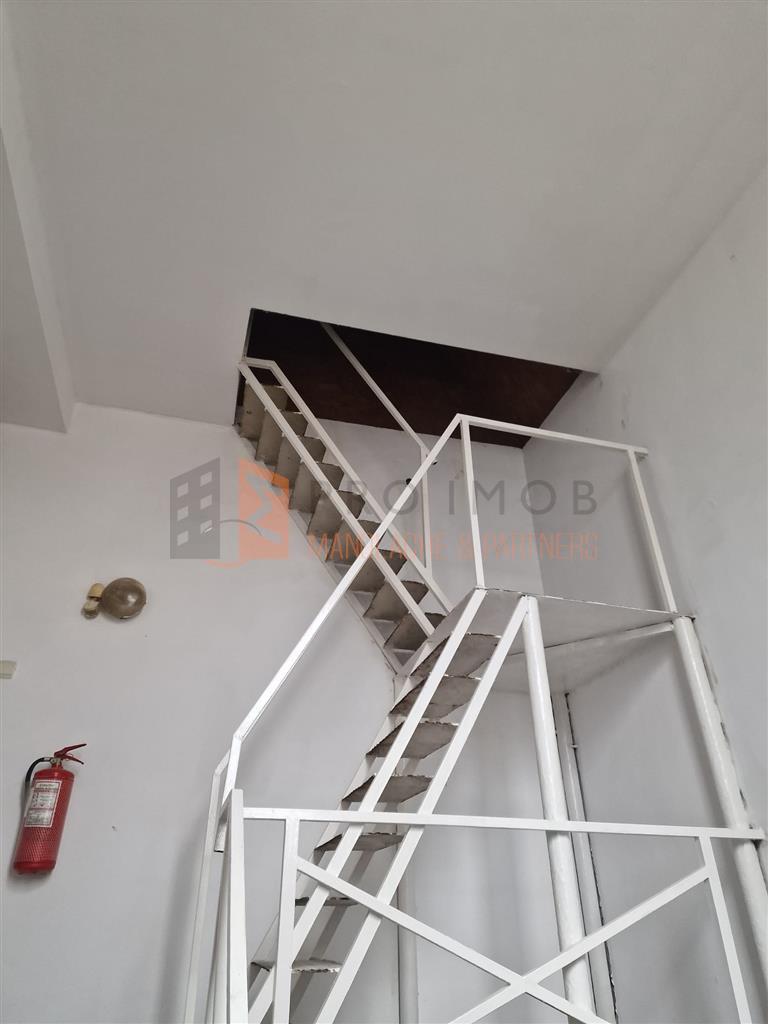 Cladire P+1+M zona Centru