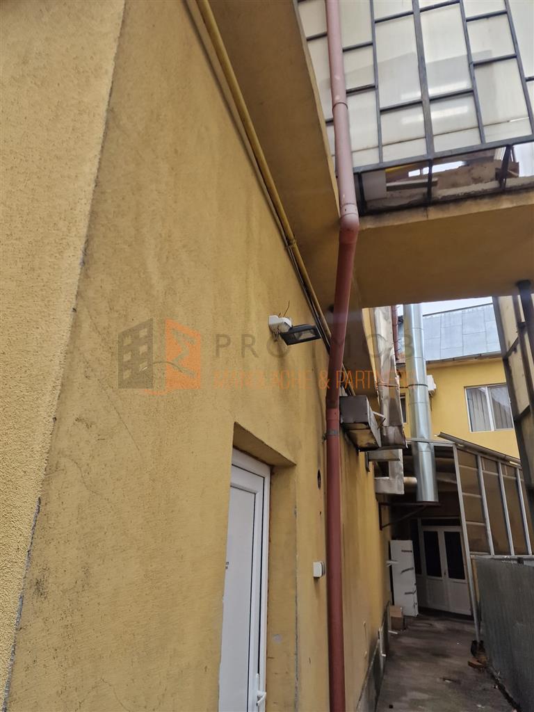 Cladire P+1+M zona Centru