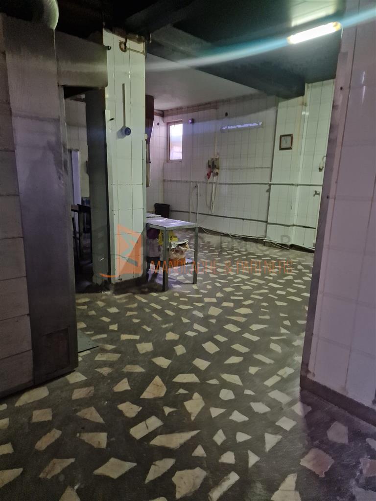 Cladire P+1+M zona Centru