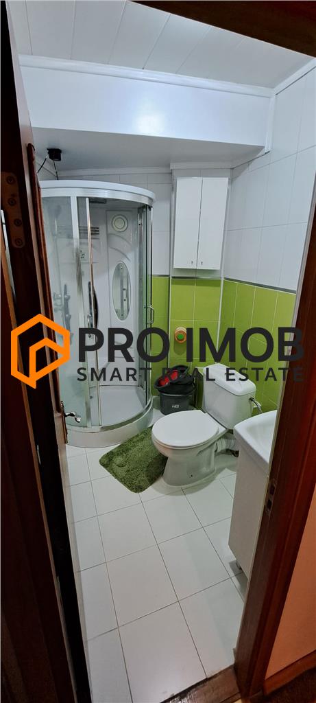 Apartament 4 camere cf 1 decomandat Zona Brosteni