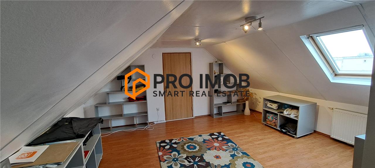 Apartament 4 camere cf 1 decomandat Zona Brosteni