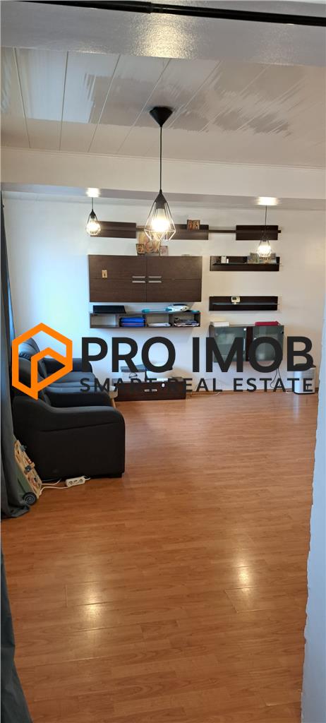 Apartament 4 camere cf 1 decomandat Zona Brosteni