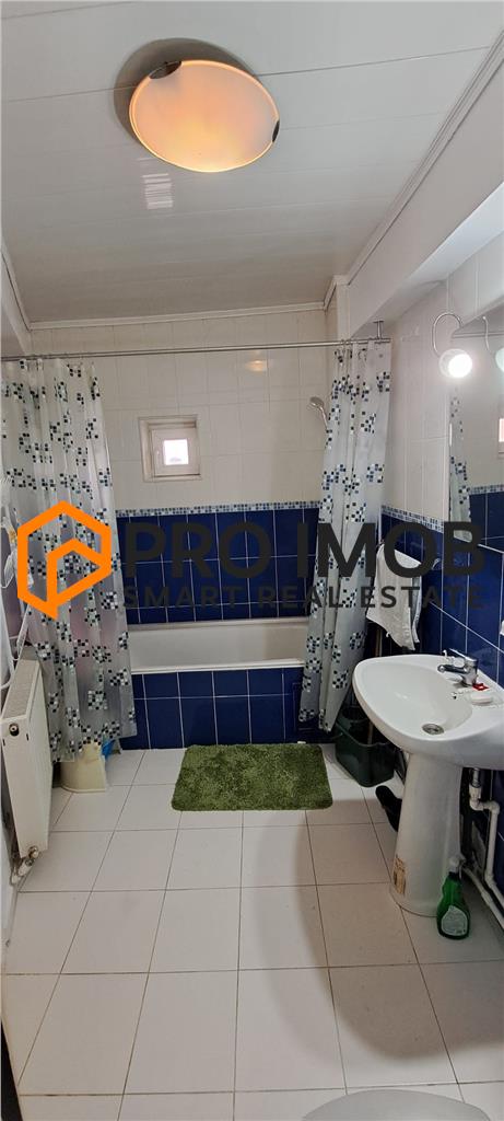 Apartament 4 camere cf 1 decomandat Zona Brosteni