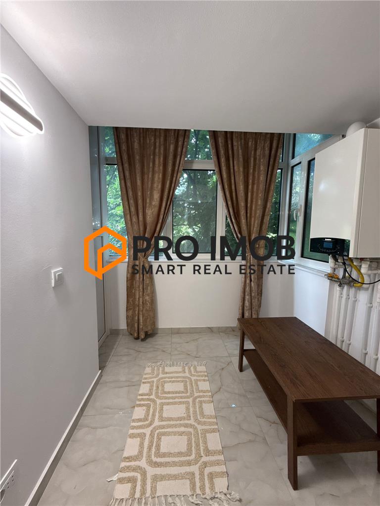 Apartament 2 camere cf 1 decomandat zona Centru