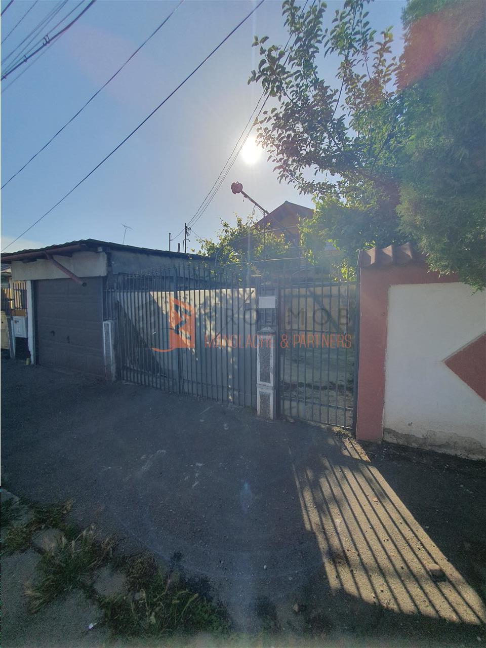 EXCLUSIVITATE! Casa cu teren si garaj in cartierul Mihai Viteazu