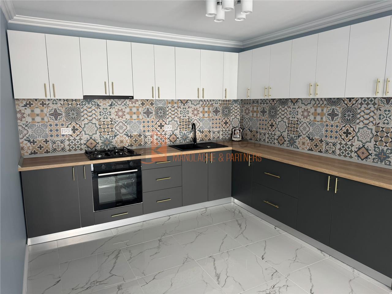 Casa tip P+M zona Maracineni