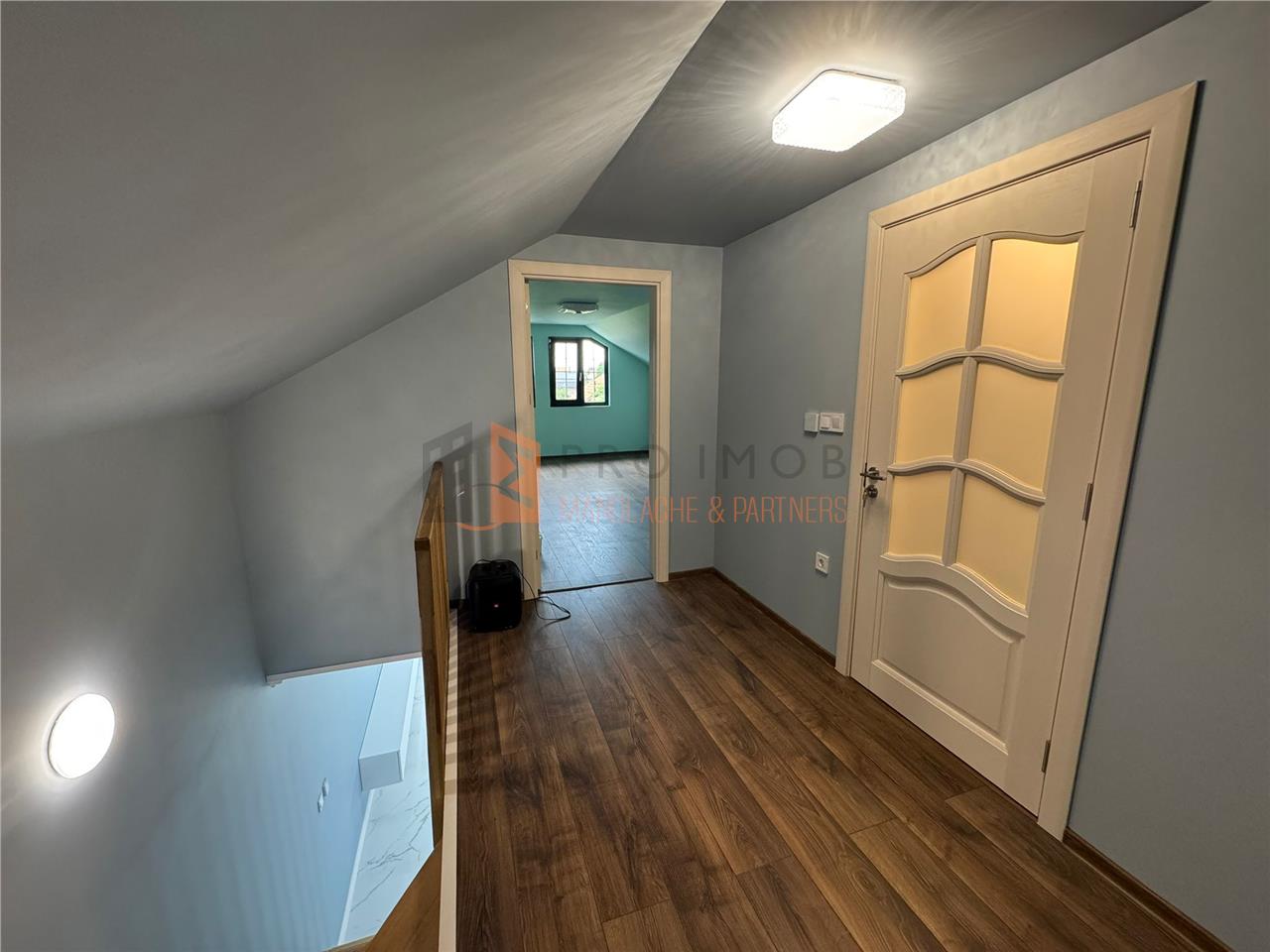 Casa tip P+M zona Maracineni