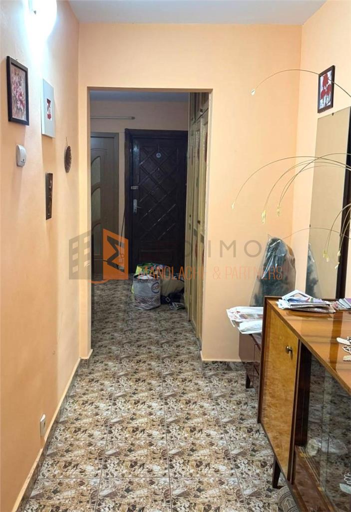 Apartament 3 camere cf1 decomandat zona Unirii Sud