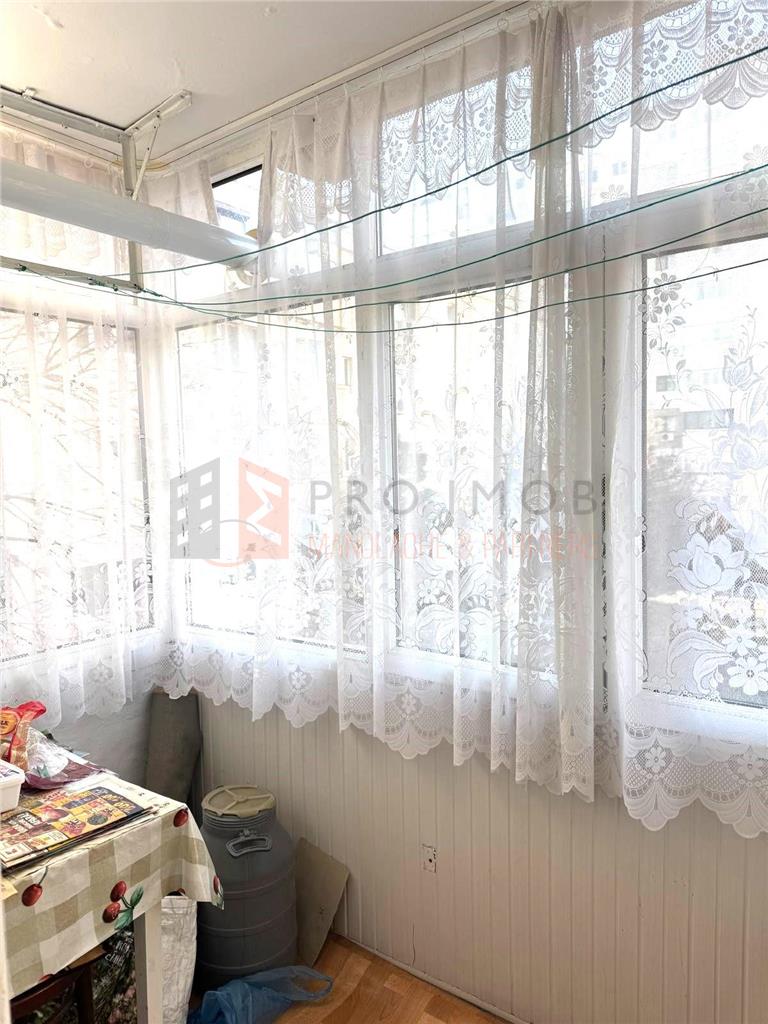 Apartament 3 camere cf1 decomandat zona Unirii Sud